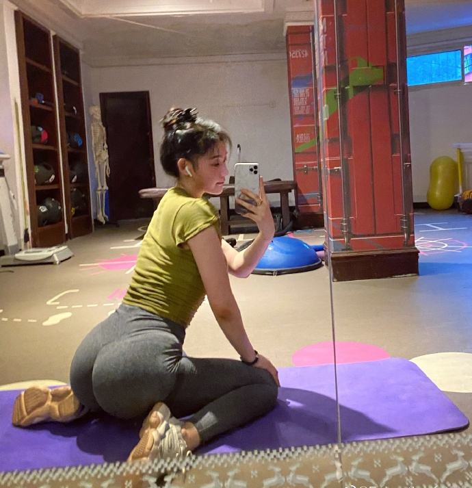 魔女狩猎之塔手机版下载
